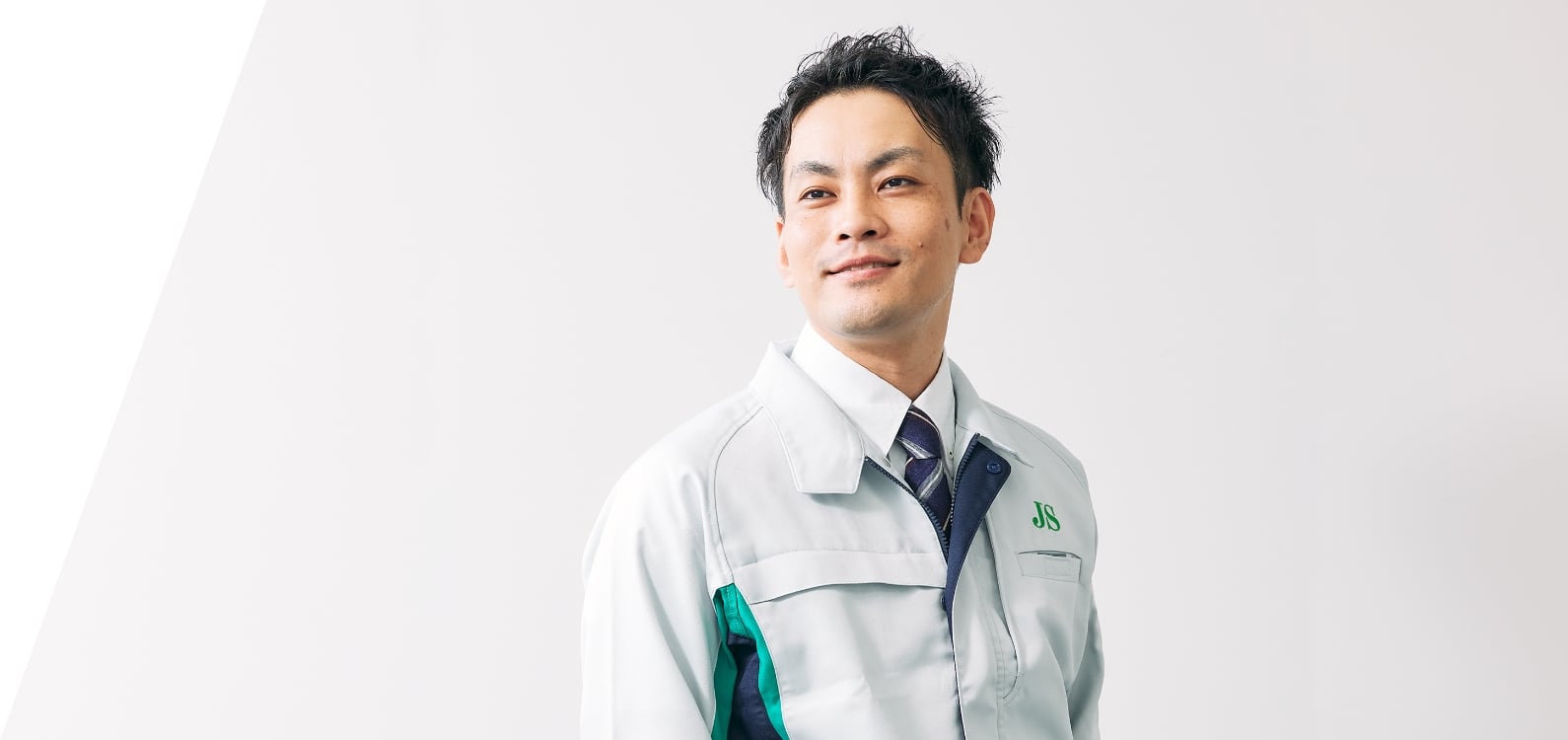 事務職 N.Hの写真