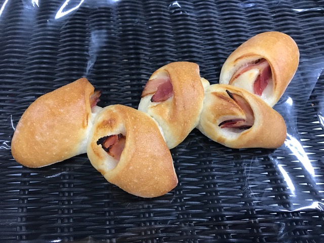 ベーコンエピ