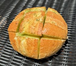 バジルチーズブレッド