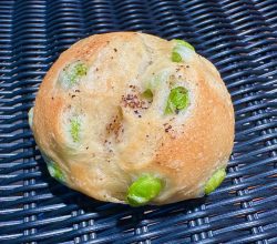 枝豆バターパン
