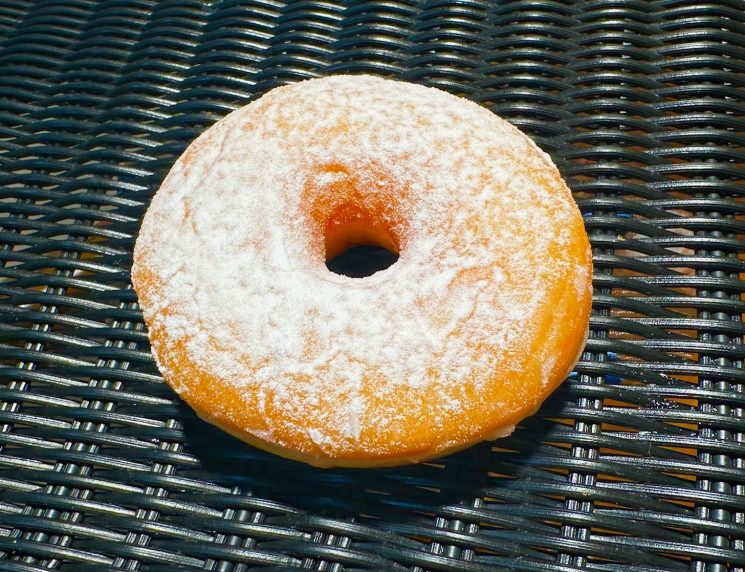 ホワイトドーナツ