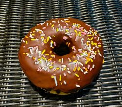 カラフルチョコドーナツ