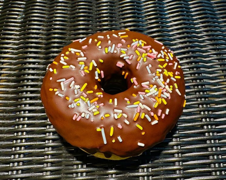 カラフルチョコドーナツ