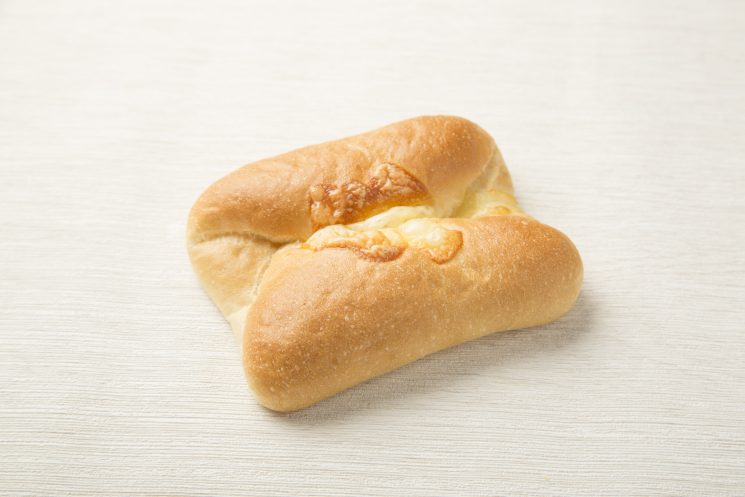米粉入りマリボーチーズのパン