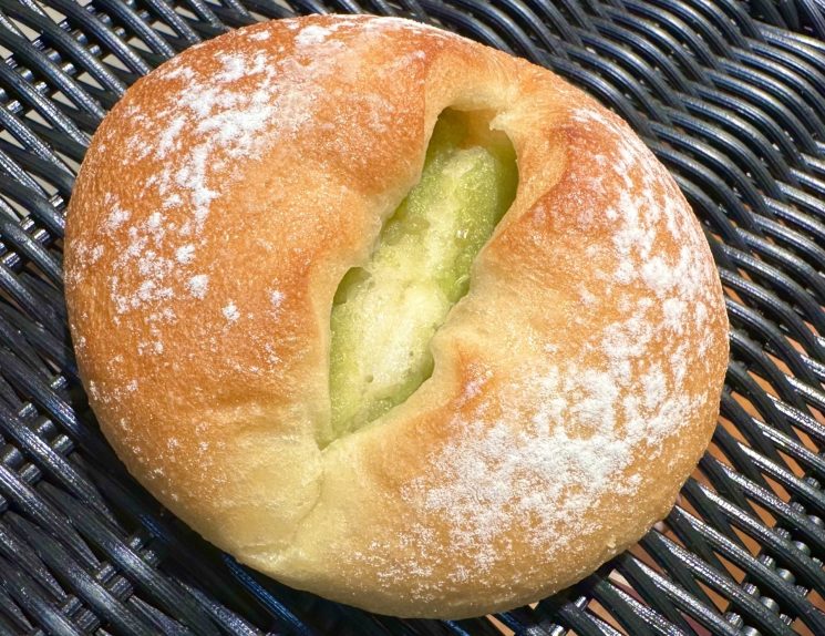 ずんだあんバターぱん