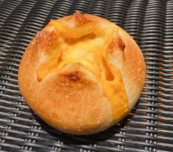 チェダーチーズロール